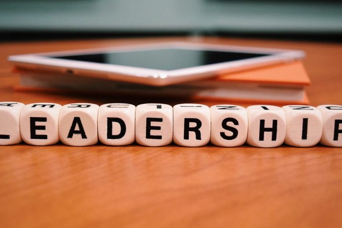 leadership-1959544_1920
