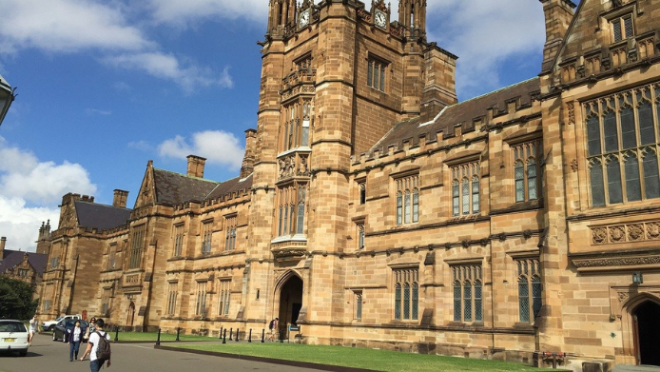 aus