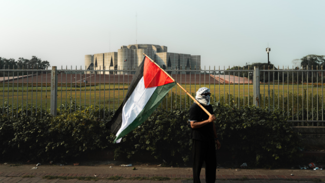 feature keffiyeh