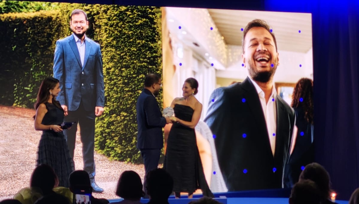 Dr Abbas Uddin Shiyak wins Global Change Award 2025