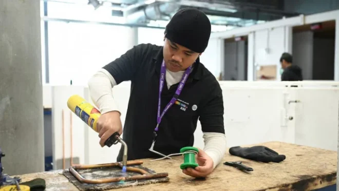 ezgif-3532b629ede66a1e