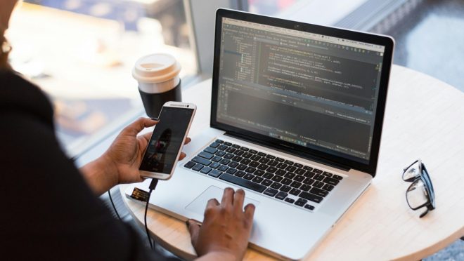 pexels-divinetechygirl-1181244