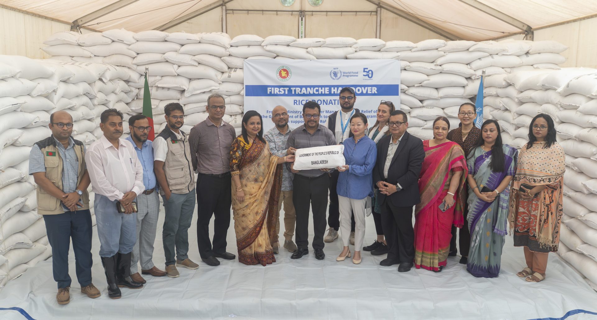 Ministry of Disaster Management and Relief, Bangladesh Government and WFP Bangladesh team at the handover ceremony