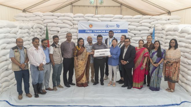 Ministry of Disaster Management and Relief, Bangladesh Government and WFP Bangladesh team at the handover ceremony