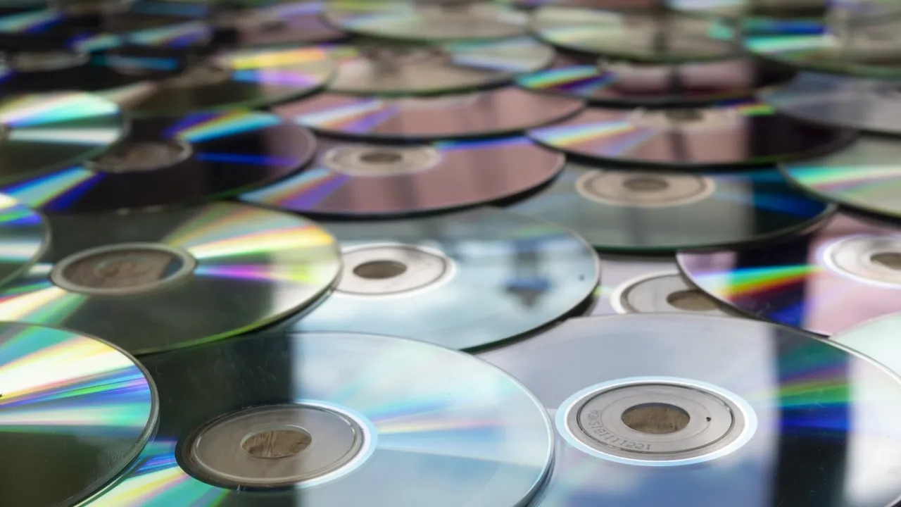 CDs