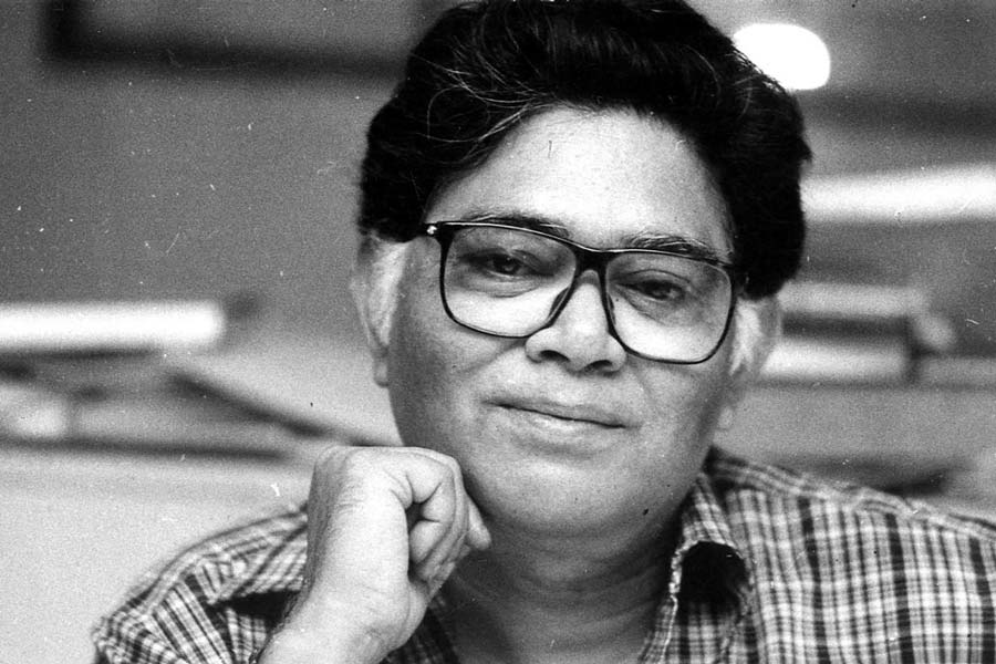 sunil gangopadhyay