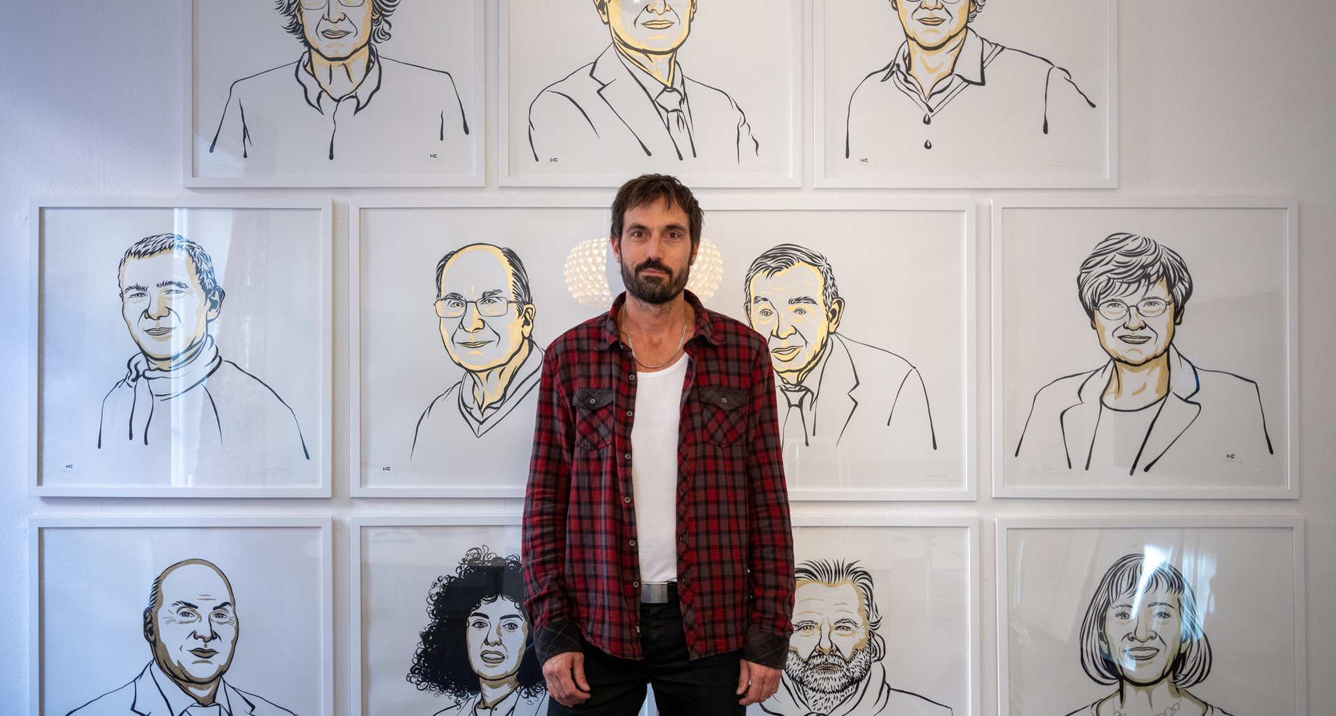 Niklas has to keep the Nobel Prize winners’ names confidential while sketching. Photos: Courtesy